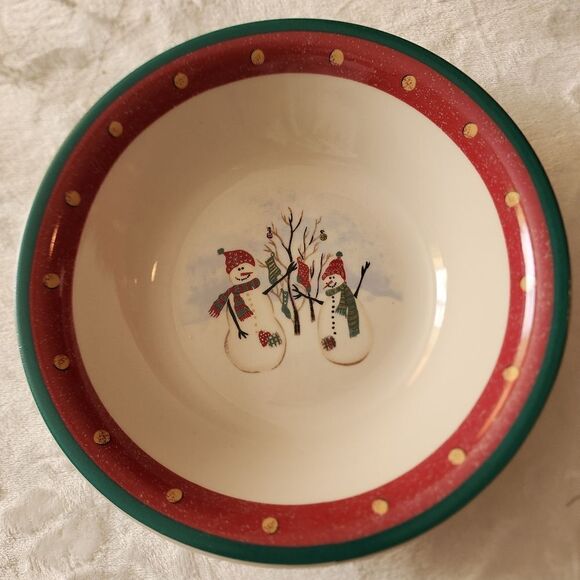Royal Seasons 10 inch Stoneware Christmas Snowmen Serving Bowl - Picture 1 of 7